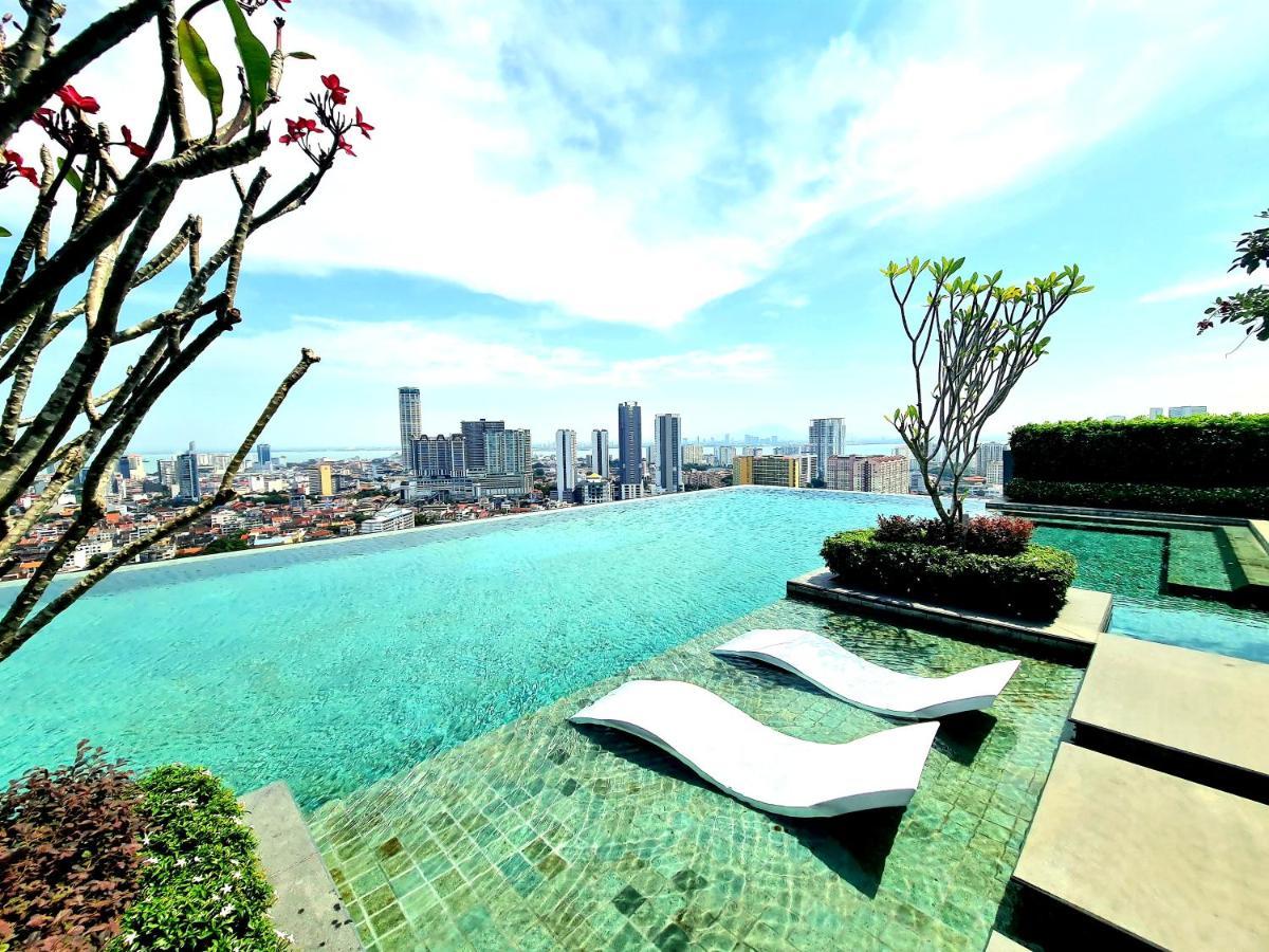 Beacon Executive Premium Suite George Town Exterior foto