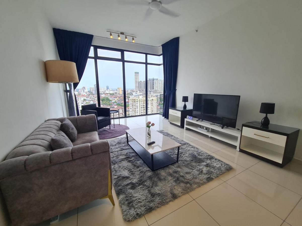 Beacon Executive Premium Suite George Town Exterior foto